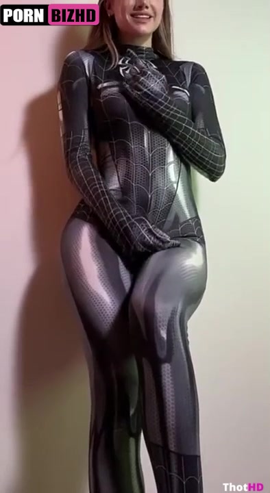 Wbery leak spider man tease pussy