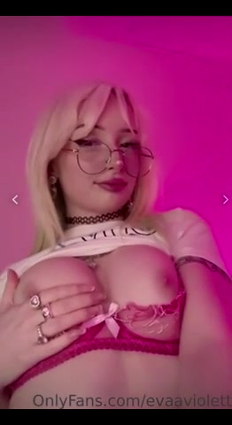 Eva Violet Tease tits onlyfans leak