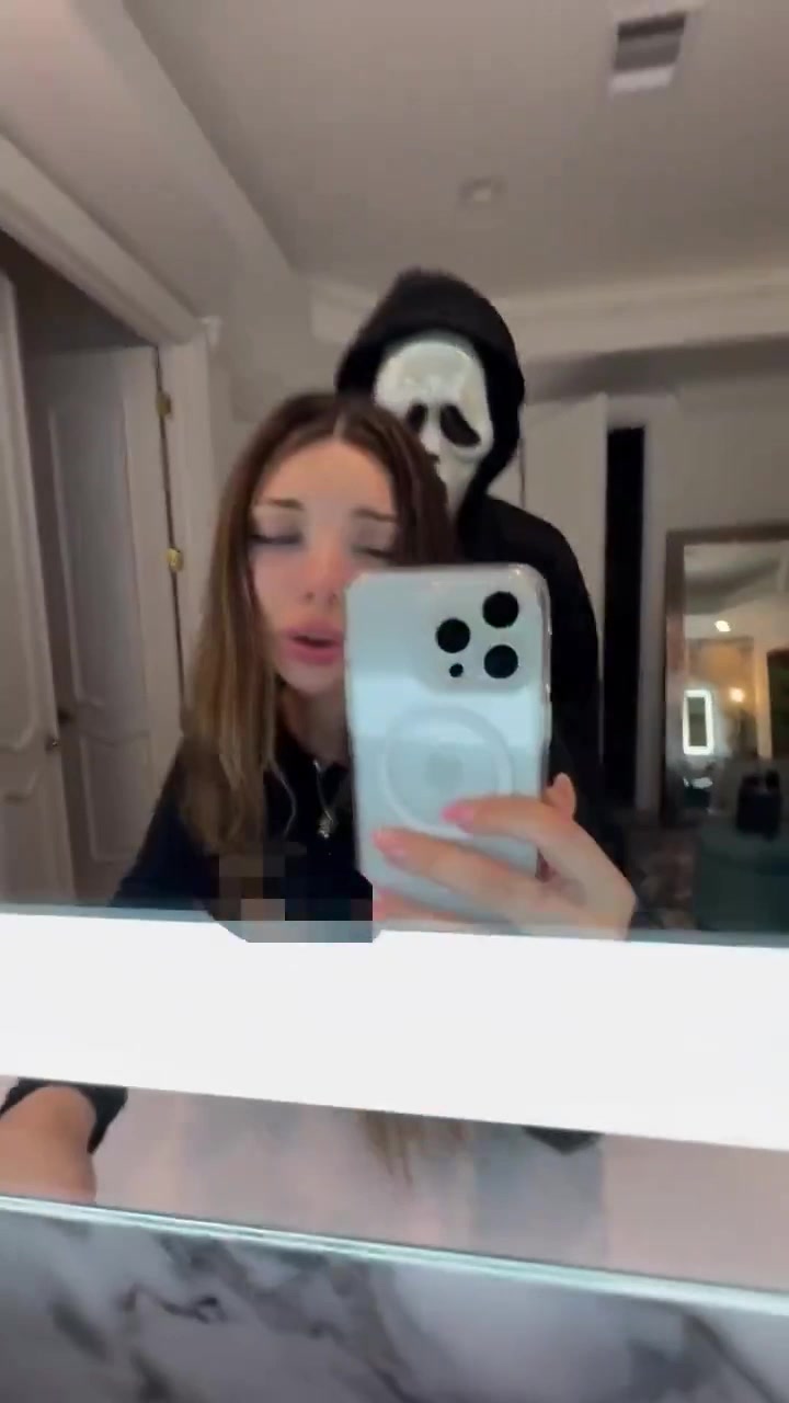 Katiana Kay POV Sex Tape Doggy Stranger In Mirror