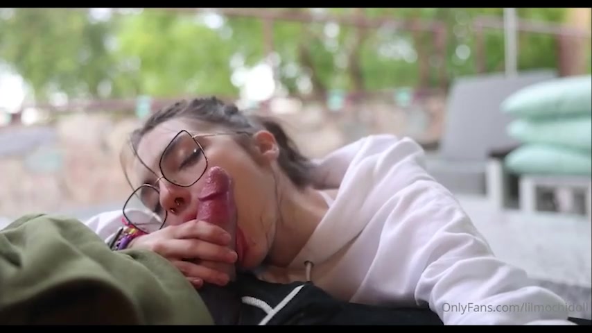 Lilmochidoll blowjob deepthroat BF cock