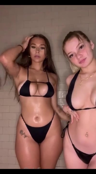 Sophie Rain with Avaxreyes HOT SexTape Lesbians Porn