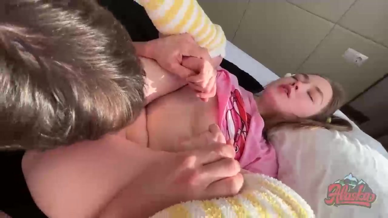 Alaska Young Fuck Hot Sister Sex Tape Porn Video